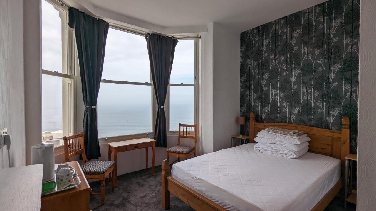 Areawest Hostel Скарбъро Екстериор снимка