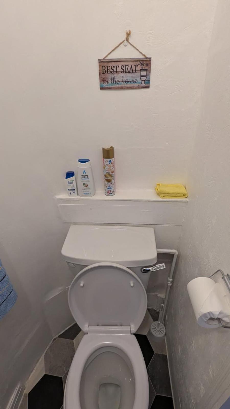 Areawest Hostel Скарбъро Екстериор снимка